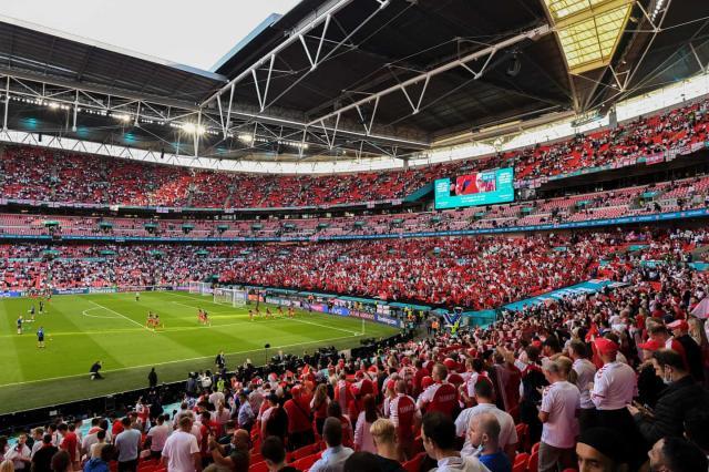 开云体育官网-【现场手记】残酷的狂欢，温布利足球回家！